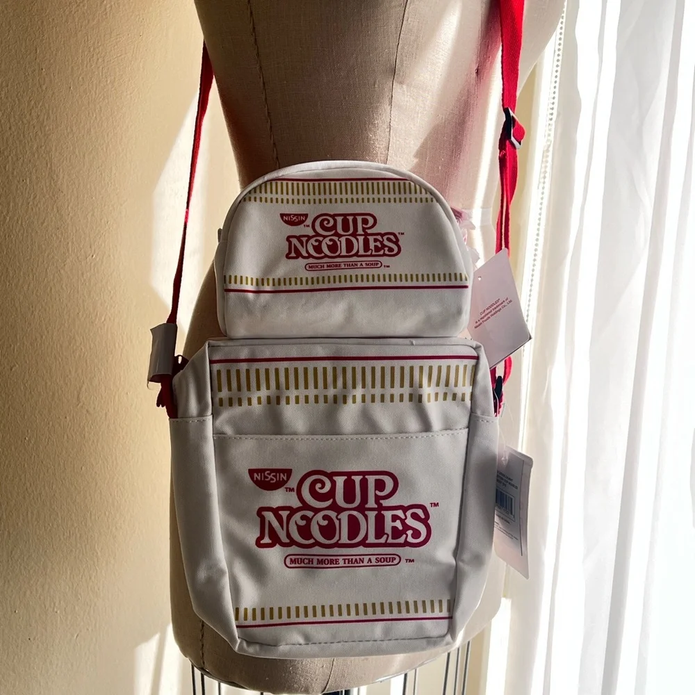 NWT Nissin Cup Noodles White Crossbody Bag & Pouch Set